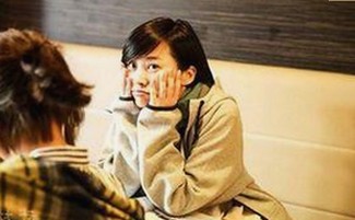 揭秘娱乐圈背后的故事：吃瓜群众的视角